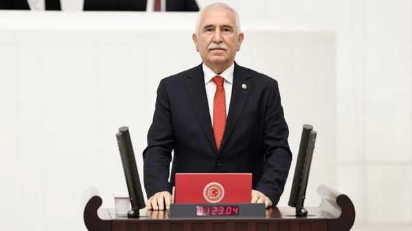 CHP'li Durmaz, emekli çiftçi için ÖTV muafı getiren kanun teklifini TBMM'ye sundu