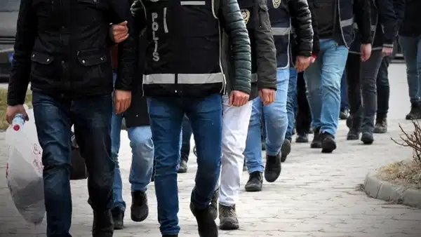 170 bin dolarlık fonu IŞİD'e aktarmışlar: 16 ilde operasyon, 43 gözaltı
