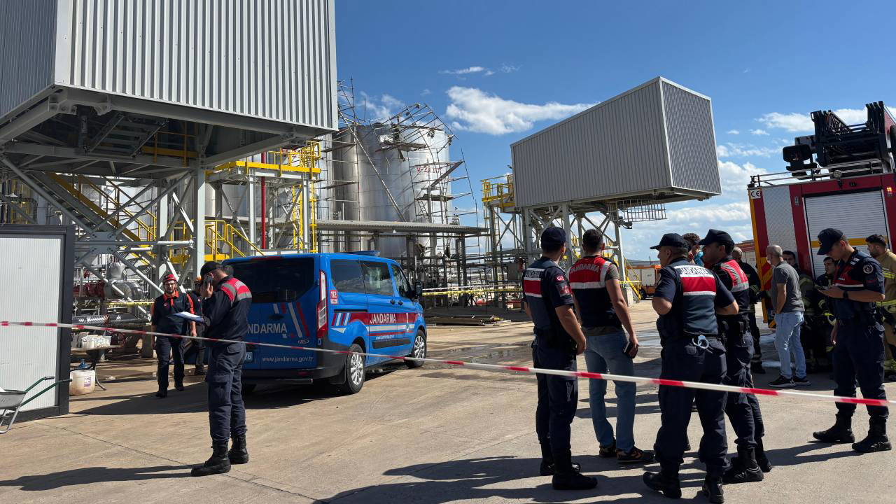 Kocaeli'nde kimya fabrikasında patlama