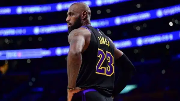 LeBron James kararını verdi: Los Angeles Lakers'ta yol ayrımı!
