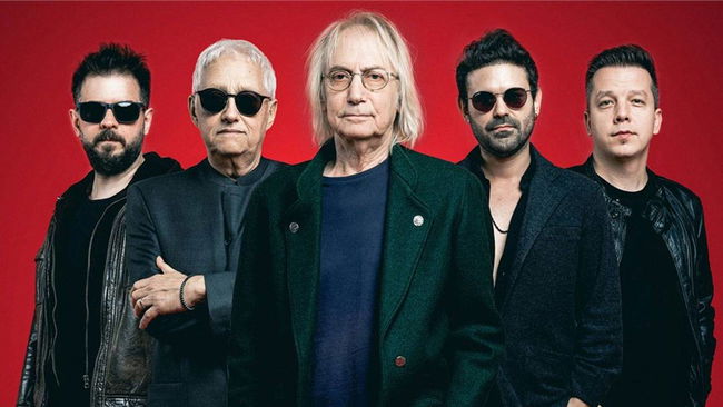 Bulutsuzluk Özlemi’nin 40 yıllık sanat yolculuğu beyazperdede