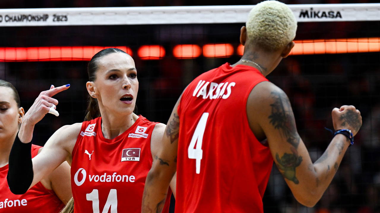 Dünya Kadınlar Voleybol Şampiyonası'na Eda Erdem ve Melissa Vargas damgası!
