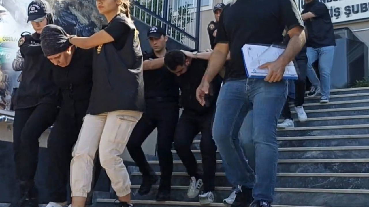İstanbul'da cinayet: Eşi ve 2 çocuğu gözaltına alındı!