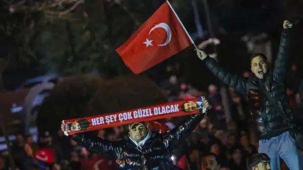 'İmamoğlu'na destek' protestolarına katılan 139 kişi hakkında beraat kararı verildi