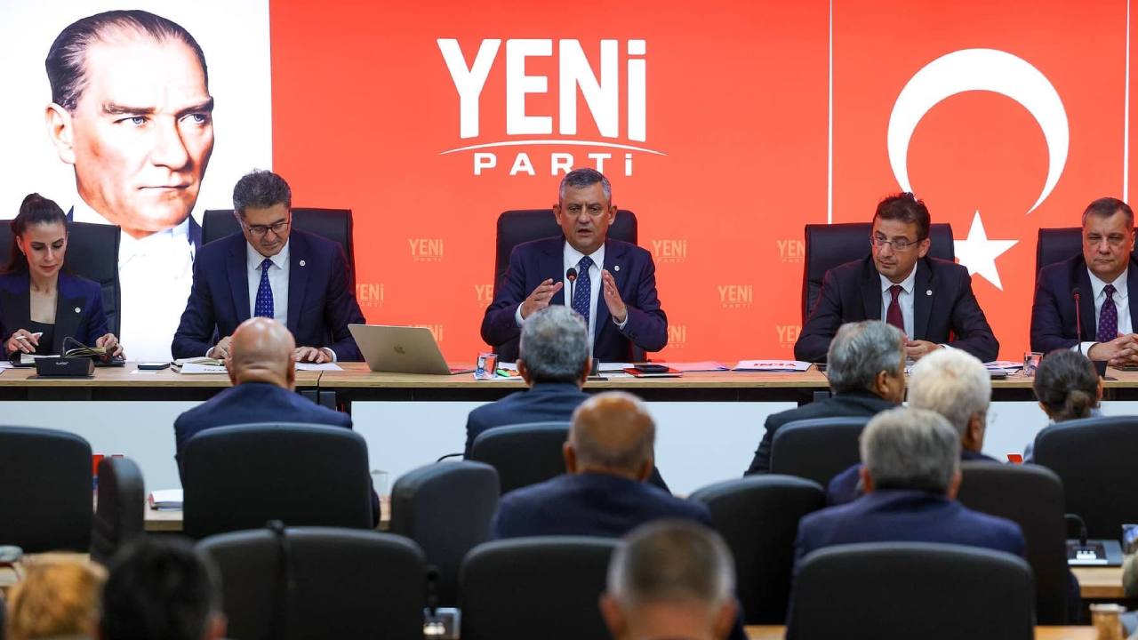 YENİ Parti ve Özel