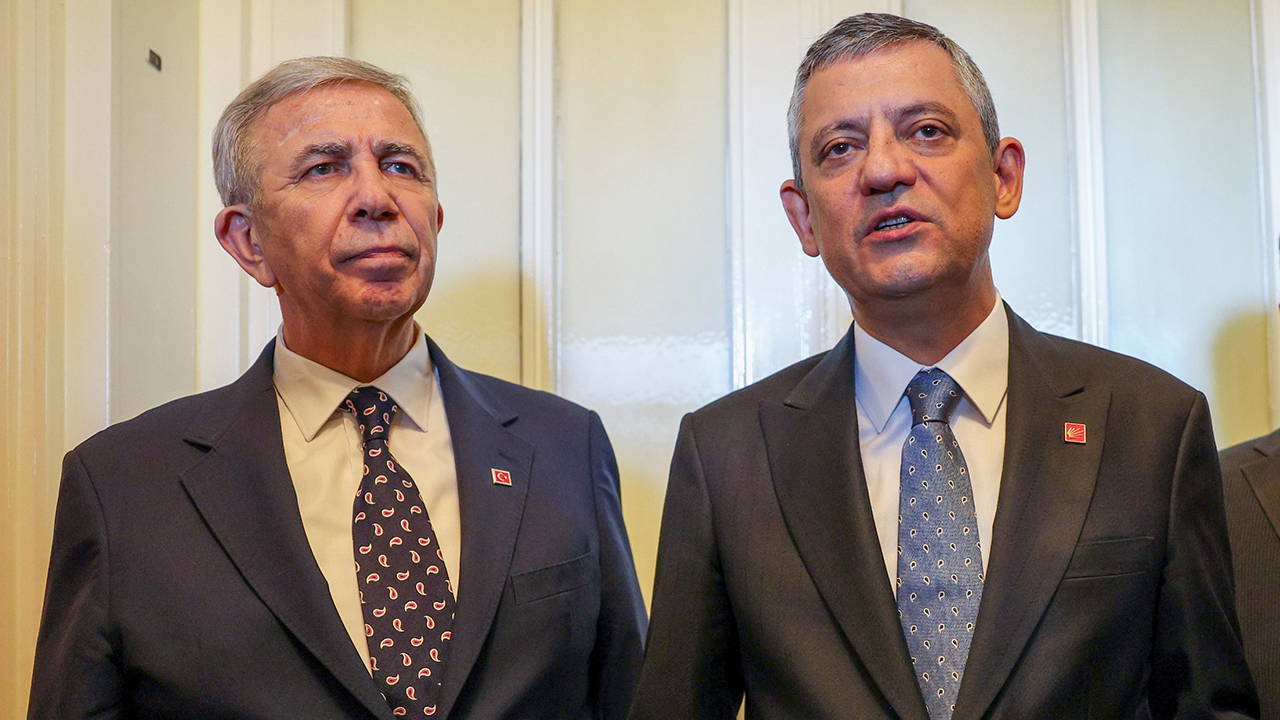 Özgür Özel ve Mansur Yavaş'tan sürpriz görüşme: 'Gökçek ailesi, bir kumpasın peşindeydi'