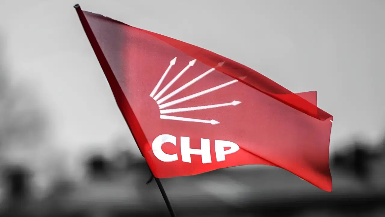 CHP, İstanbul'da 3 bölgede sokağa iniyor: Özgür Çelik'ten 'saat'li çağrı!