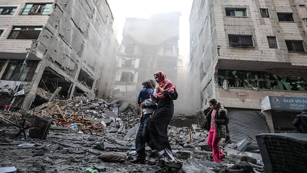 İsrail Gazze'ye kara harekatı başlattı!