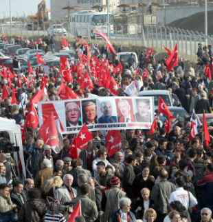 Ergenekon davası yarın devam edecek