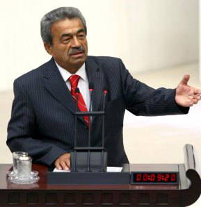 'Başkanvekili Gülpınar üzerime yürüdü'