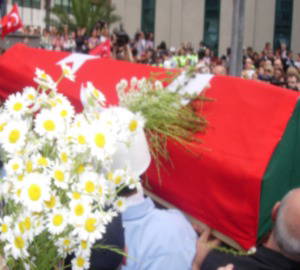 Hoşçakal Atatürk'ün kızı...