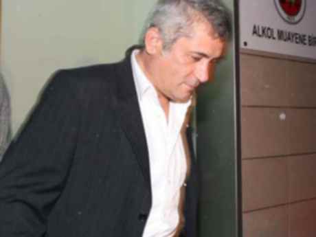 'Sağcı, solcu ve Fetullahçı değilim'