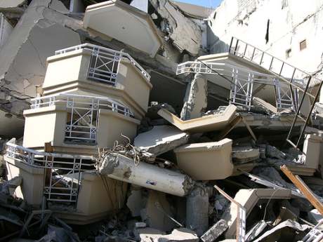 Depremde yıkılacak binalar belirlendi