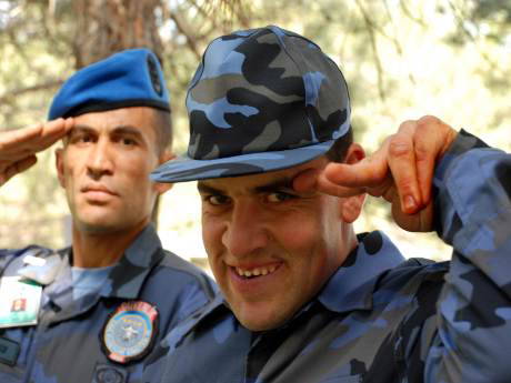 Engelliler 1 günlük temsili askerlik yaptı