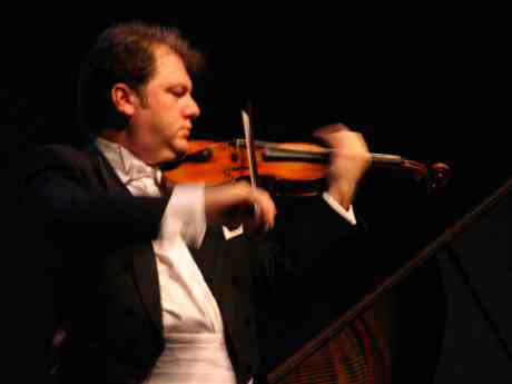 Cihat Aşkın'a Bilkent Senfoni eşlik edecek