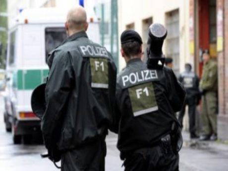 Berlin'de iki terör zanlısı yakalandı