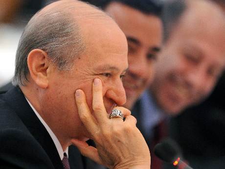 Bahçeli Twitter'dan seslendi