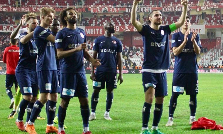 Süper Lig'in pes etmeyenleri