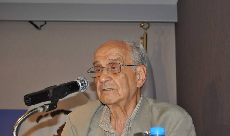 Mümtaz Soysal'ı yitirdik