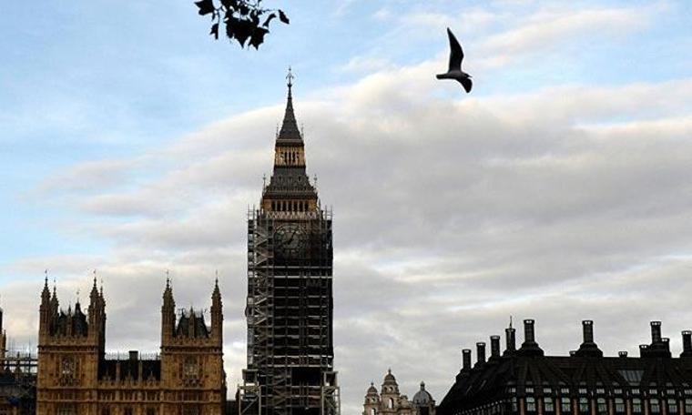 İlk randevusunda reddedilince içtiği içkilerin parasını istedi