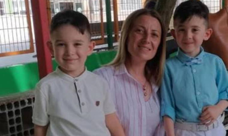 Feci kaza ikizleri ayırdı!