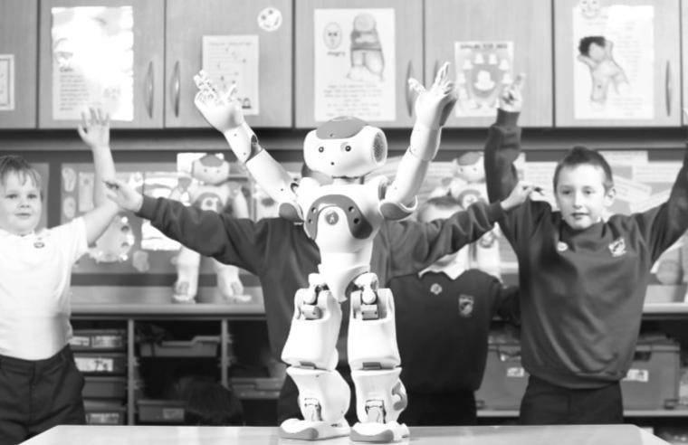 Robotlardan öğretmen olur mu?