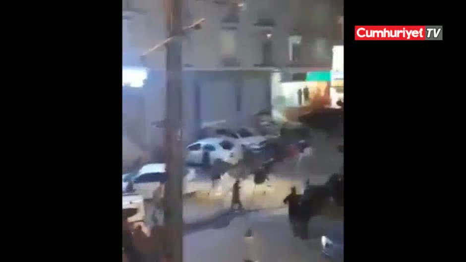 Esenyurt'ta iki grup arasında kavga: Yaralılar var