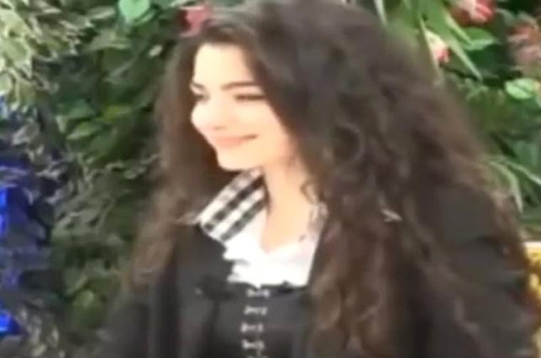 Oyuncu Melisa Aslı Pamuk'un Adnan Oktar'ın programına konuk olduğu video sosyal medyada gündem oldu