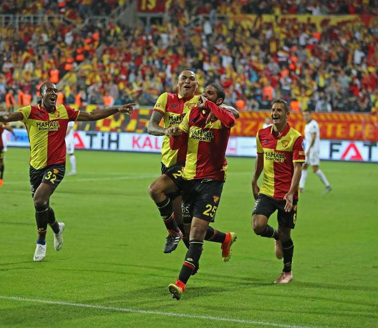 Göztepe'de heyecan dorukta