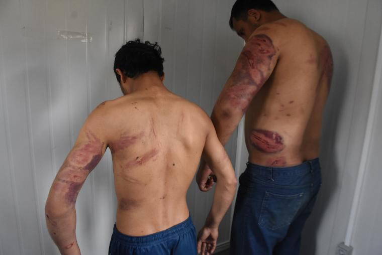 Yunan polisi Pakistanlı göçmenleri dövüp Türkiye'ye gönderdi iddiası