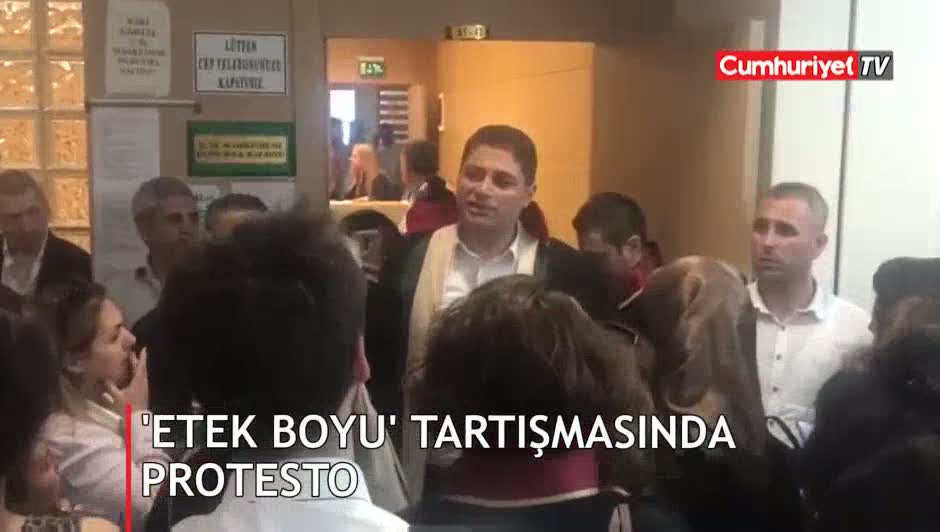 'Etek boyu' tartışmasında alkışlı protesto