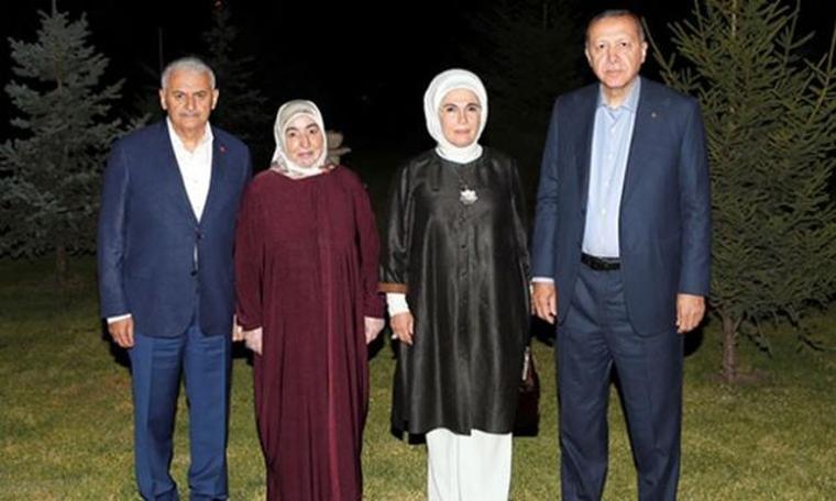 Binali Yıldırım'ın Çankaya Köşkü'nde ne işi var?