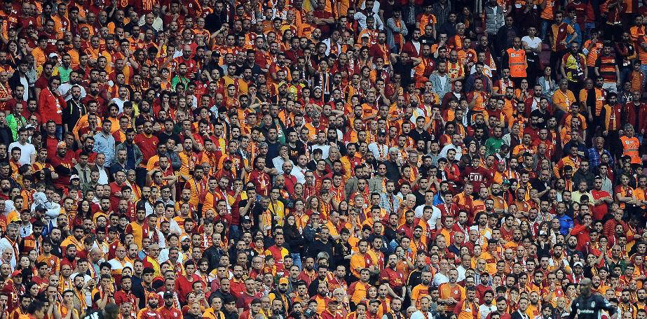 Galatasaray taraftarından seyirci rekoru