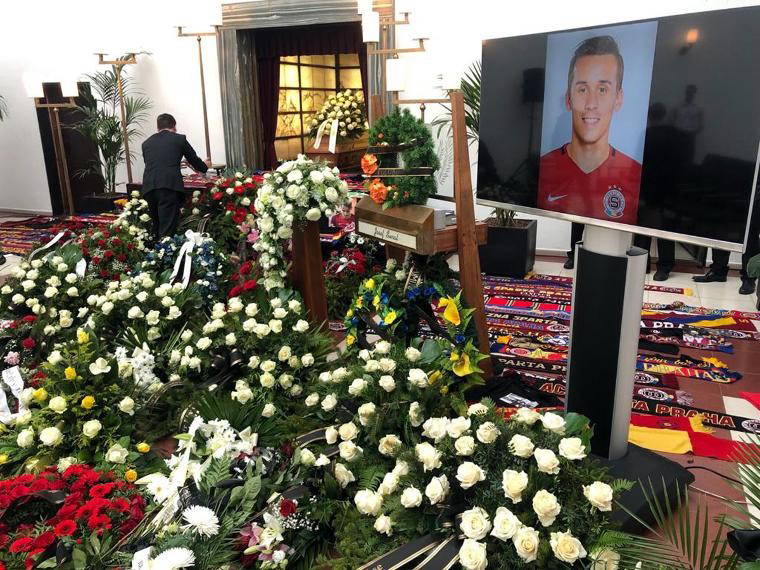 Josef Sural son yolculuğuna uğurlandı