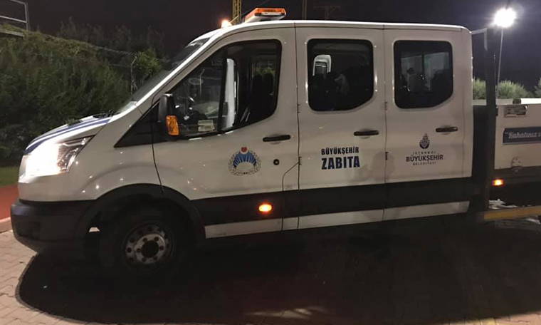 İBB değil AKP zabıtası! Devlet malına zarar verirken suçüstü