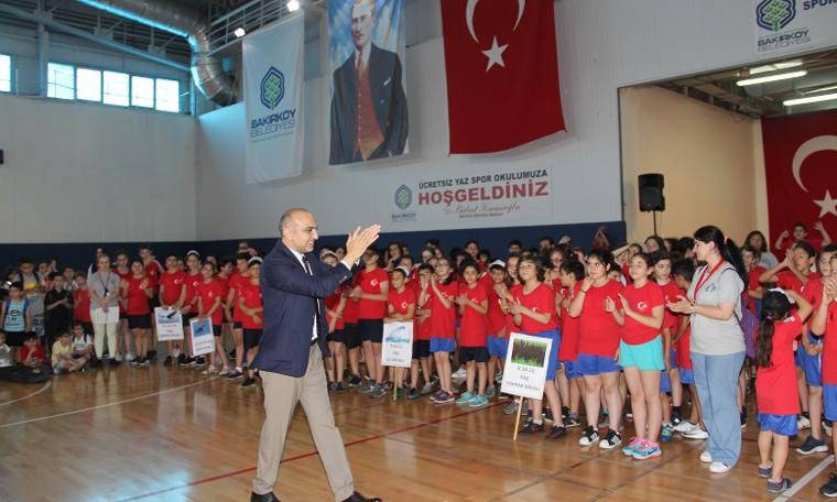 Bakırköy Belediyesi ücretsiz yaz spor okulları açıldı