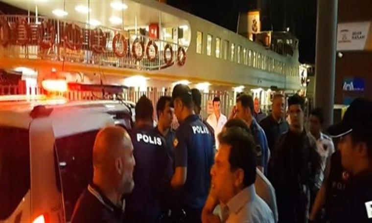 Kadıköy-Eminönü vapurunda silah sesleri (06.06.2019) (06.06.2019)