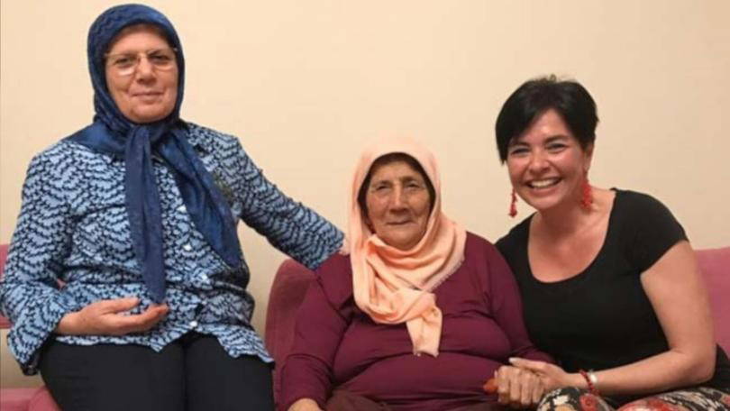 İmamoğlu'nu anneannesi anlattı: 'Ekrem’i Cumhuriyet şiirleriyle büyüttüm'