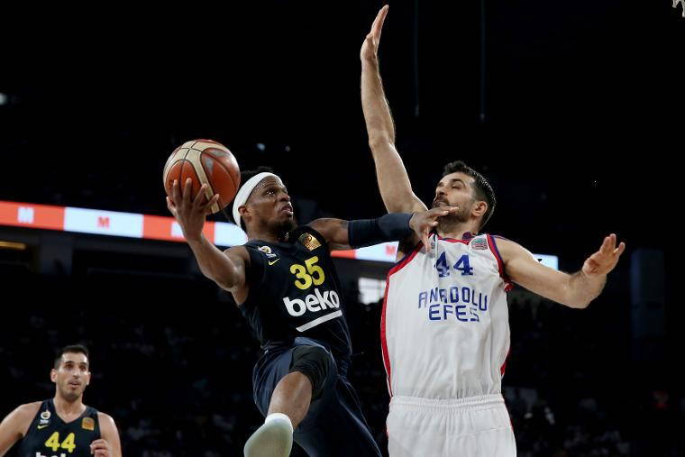 Fenerbahçe Beko, avantajı kaptı