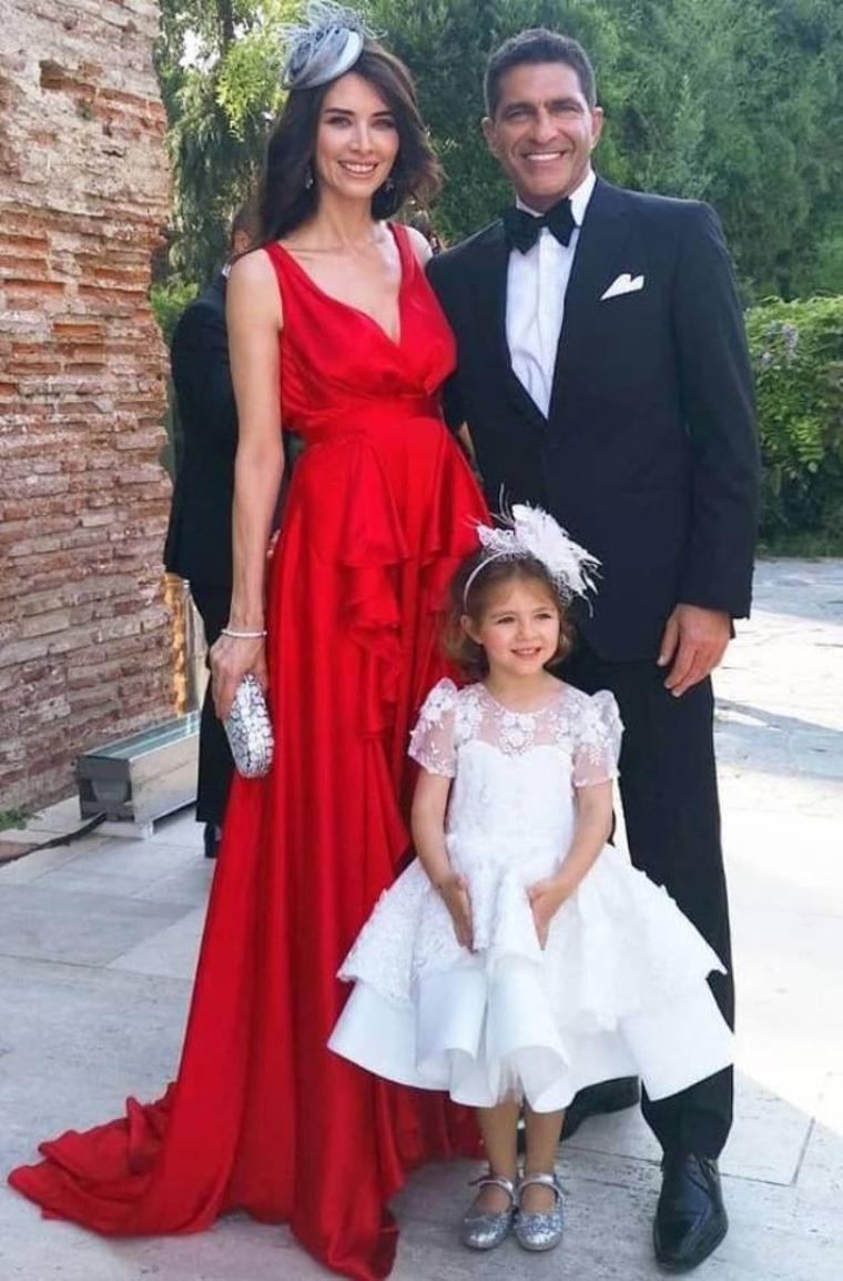 Nefise Karatay ile 4 yaşındaki kızına reklam teklifleri yağdı