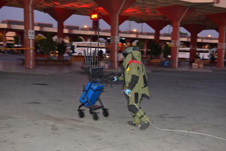 Adana Otogarı'nda şüpheli çanta alarmı