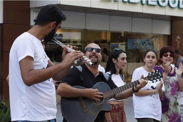 Eğitim için sokağa indiler