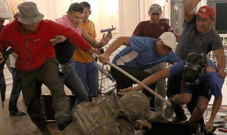 Kırgızistan’ın eski cumhurbaşkanı gözaltına alındı (08.08.2019)