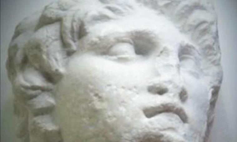 Tarihi kayıp büst depoda bulundu