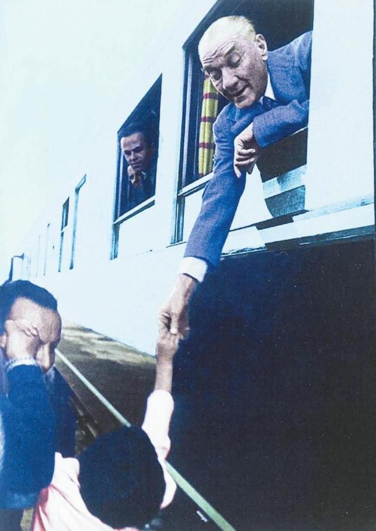 TCDD, Cumhuriyet ve Atatürk demektir