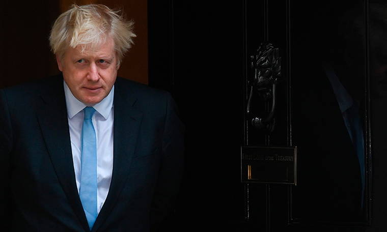 İngiltere'de Çalışma Bakanı Rudd istifa ettiğini açıkladı