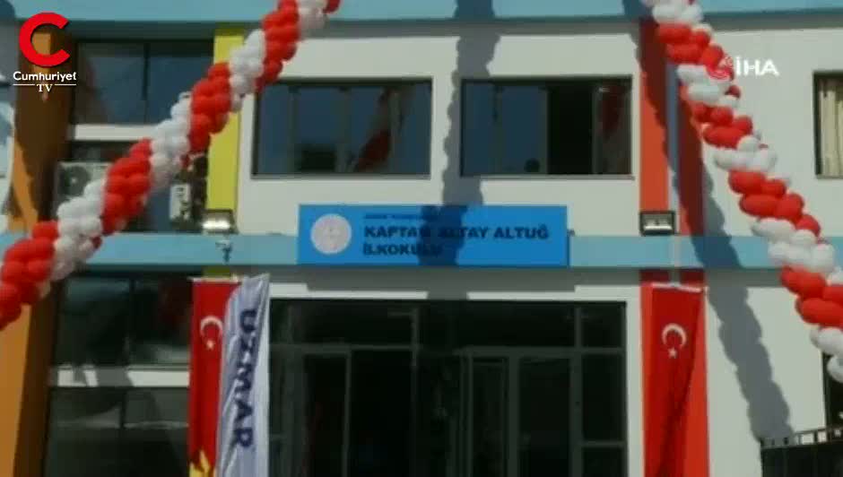 Erdoğan'dan 'Yıldırım'ı çok seviyorum' diyen öğrenciye: Ama sen beni kıskandırıyorsun (09.09.2019)(Video Haber)