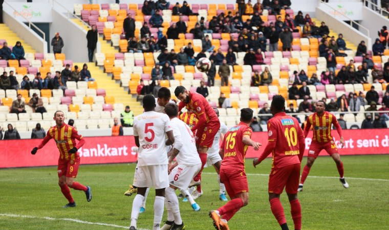 Malatyaspor kazandı, Sivasspor tur atladı