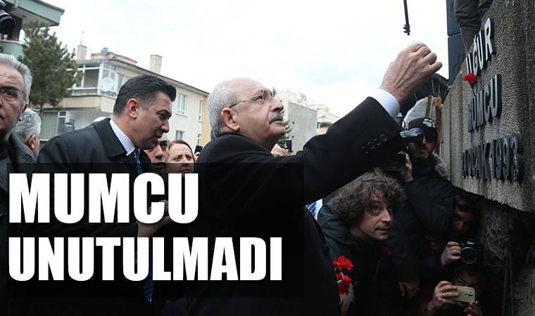 Uğur Mumcu anılıyor