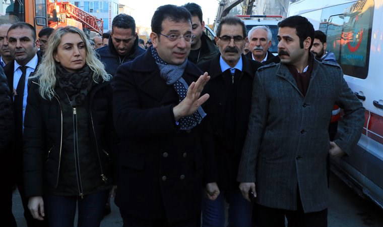 Ekrem İmamoğlu, eşi Dilek İmamoğlu ile birlikte deprem bölgesinde